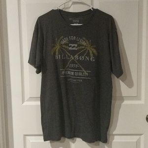Billabong t-shirt large